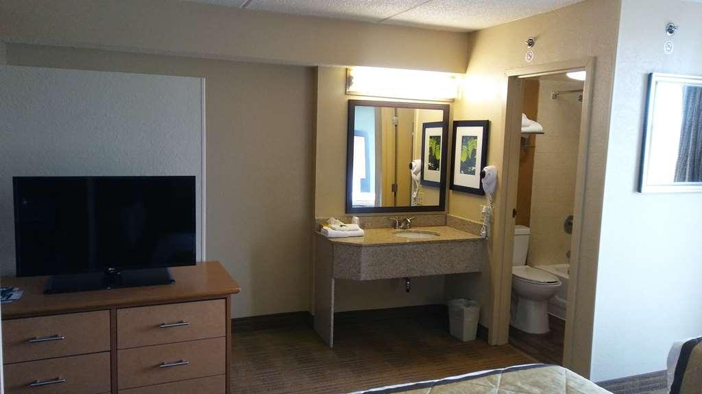 Extended America - Albuquerque - Blvd 2*